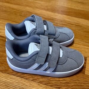 Adidas Kids Gray Sneakers with Velcro